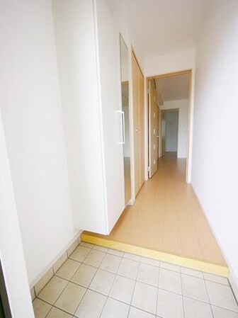 ピオニー サワグチの物件内観写真